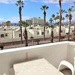 Апартаменты Sunset With Sea View And Free Wifi In The Heart Of Americas